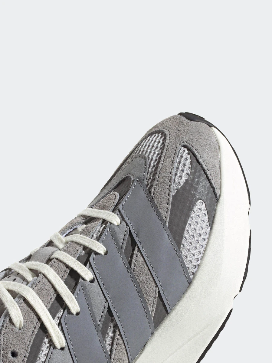 Adidas Кроссовки мужские LIGHTBLAZE