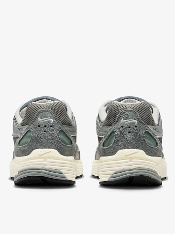 Nike Кроссовки мужские P-6000